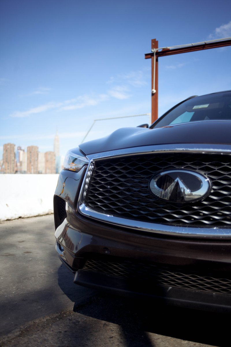 Illustration for article titled The 2019 Infiniti QX50 Hides A Fascinating Engine In Plain Sight
